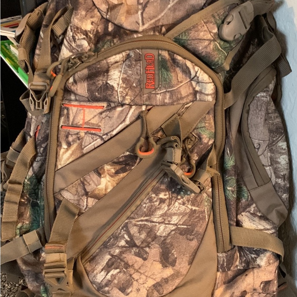 Red Head camo hunting pack.